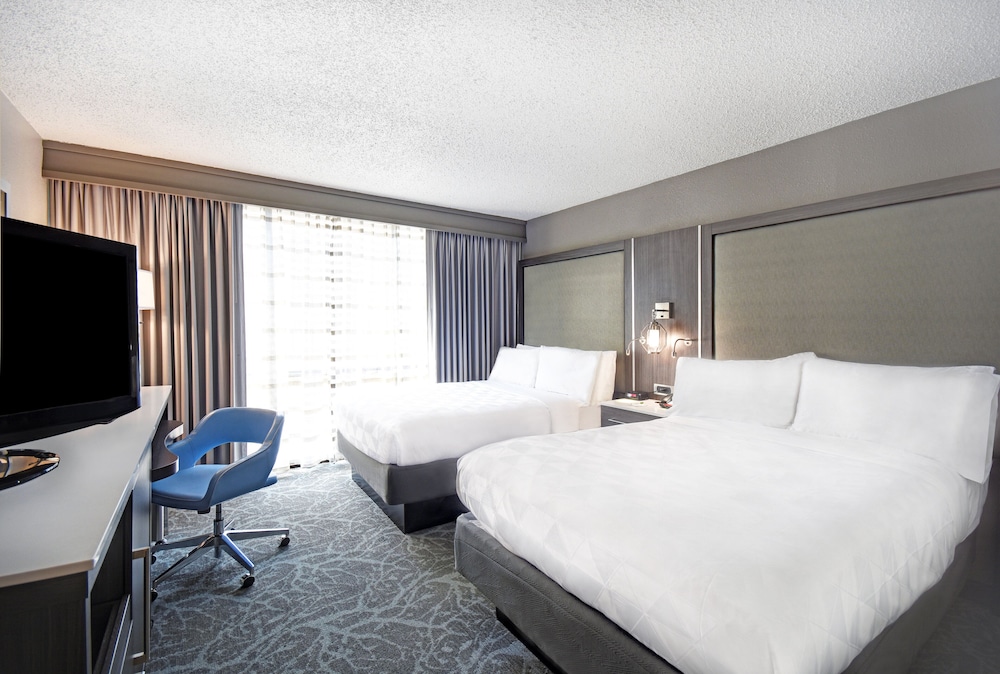 Standard Room, 2 Double Beds - Photo 4