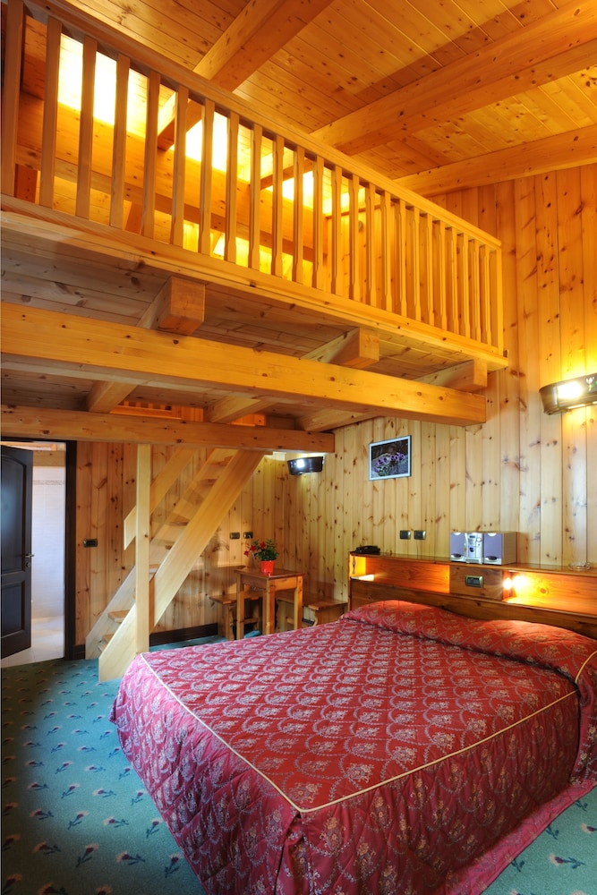 Triple Room, Mountain View photo 3