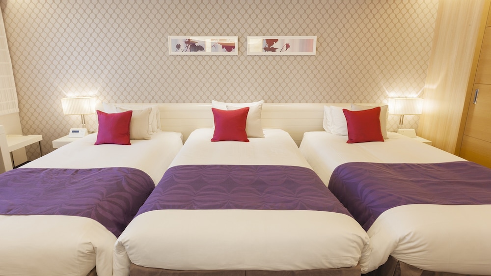 Junior Suite, Multiple Beds photo 3