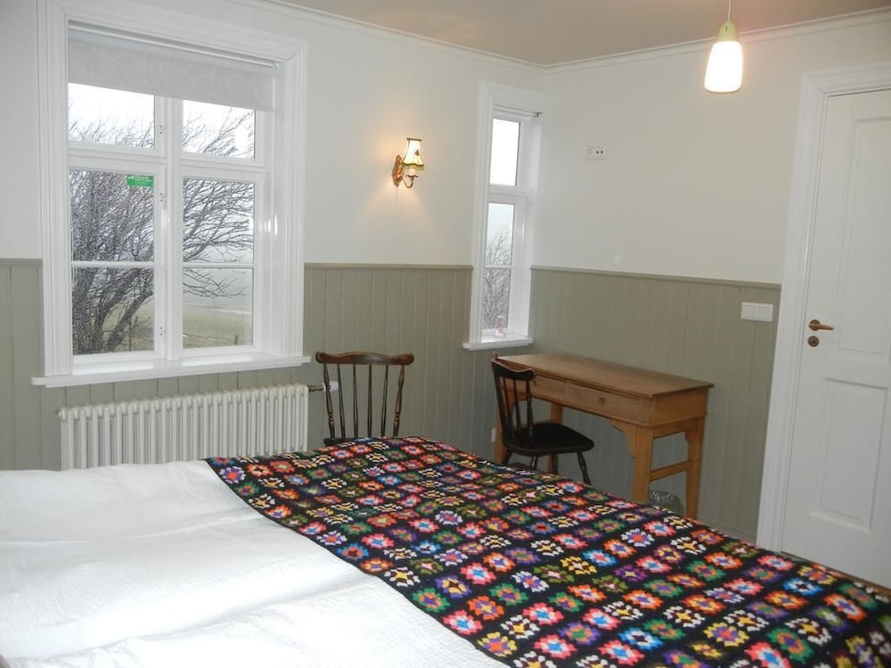 Double or Twin Room, Shared Bathroom (2) photo 3