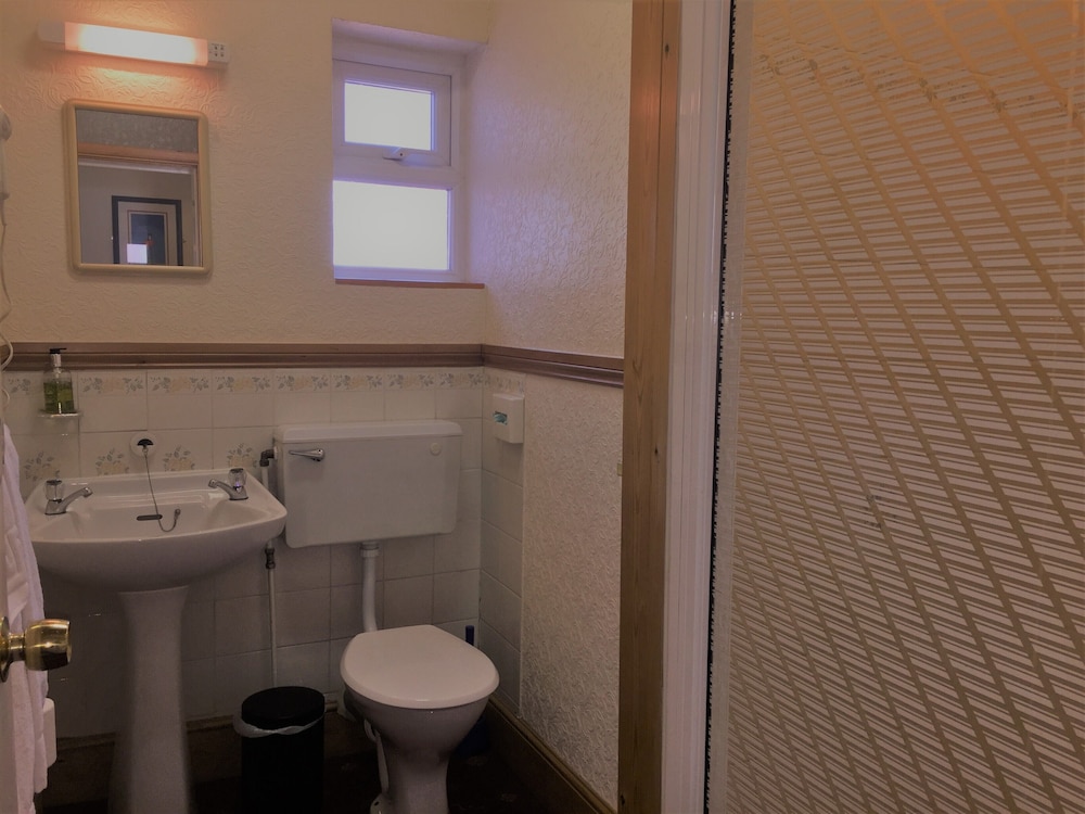 Double Room, Shared Bathroom photo 3