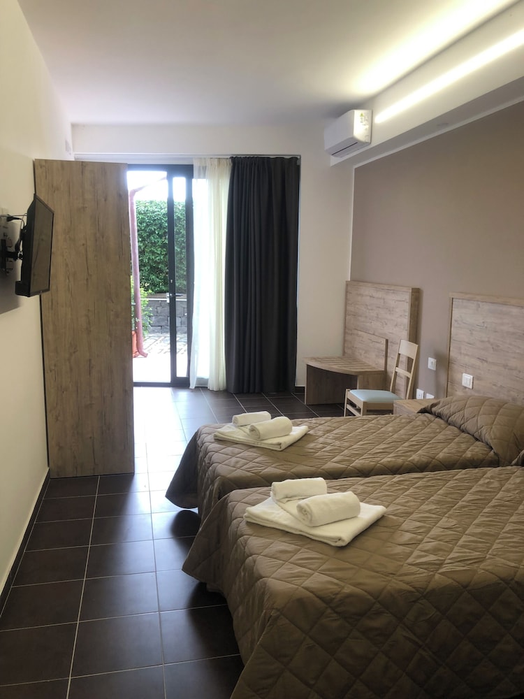 Superior Room, Patio