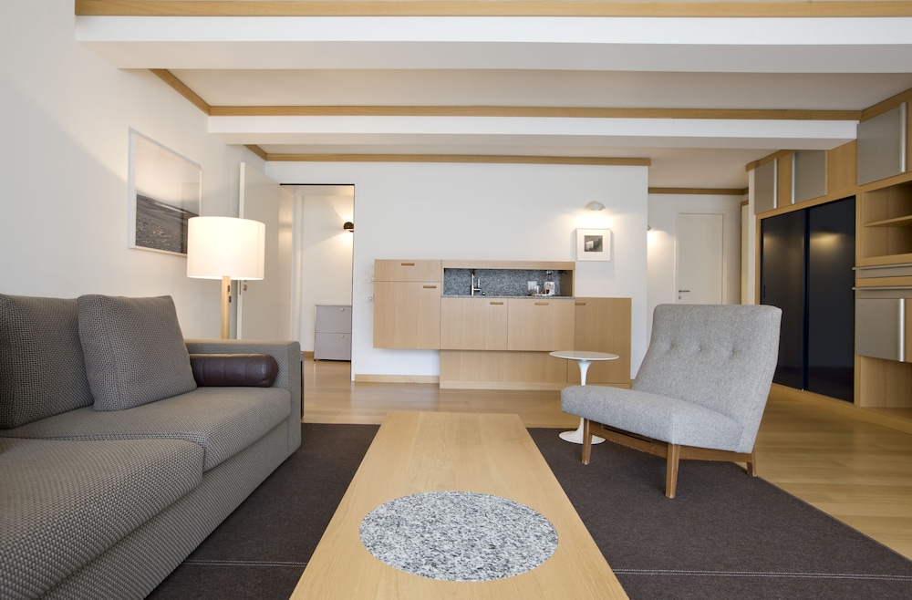 Suite (Ecksuite)