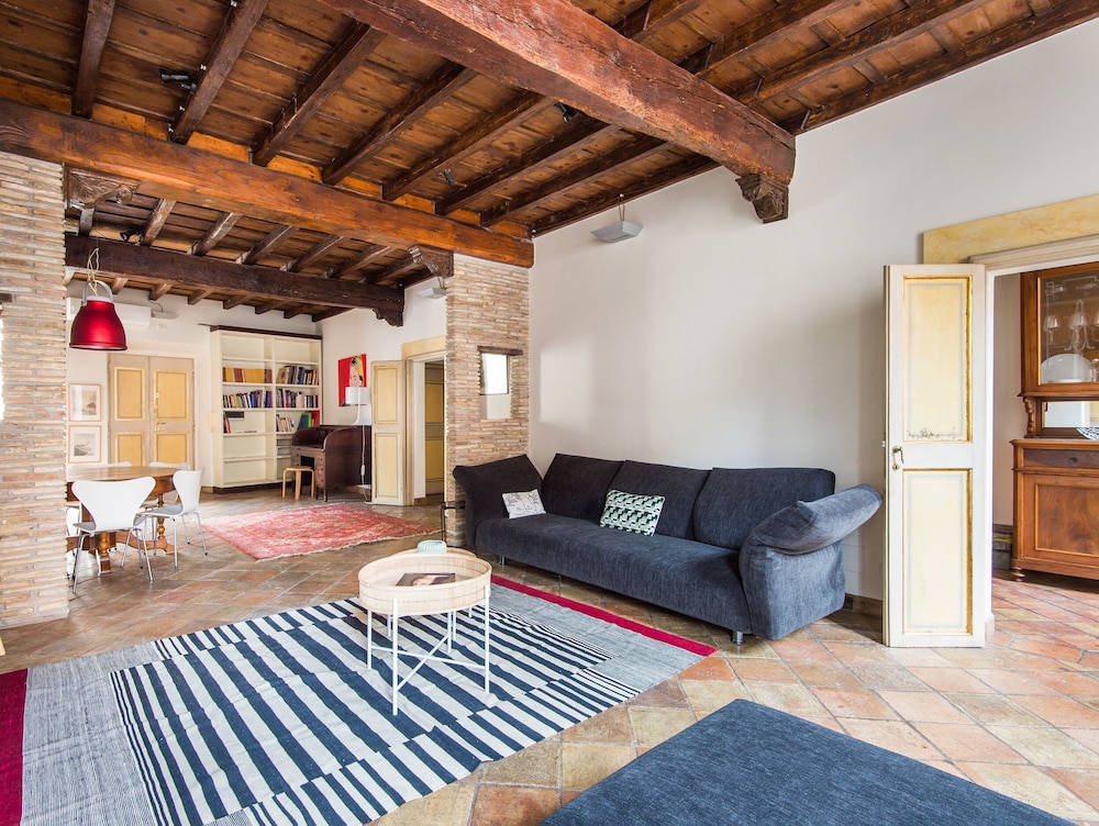 Luxury Apartment