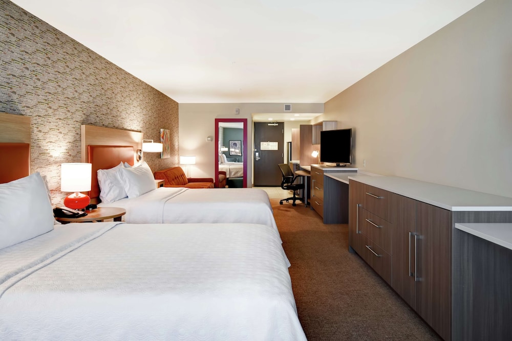 Studio Suite, 2 Queen Beds, Non Smoking photo 3