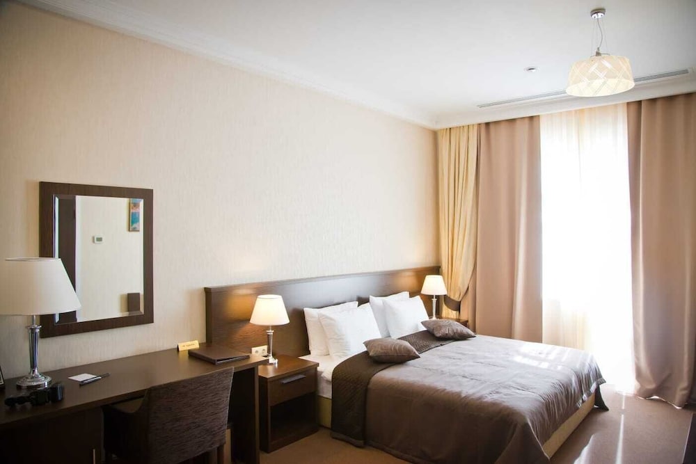 Superior Double Room, Balcony, City View