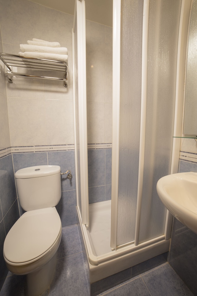 Basic Double Room (Interior) photo 3