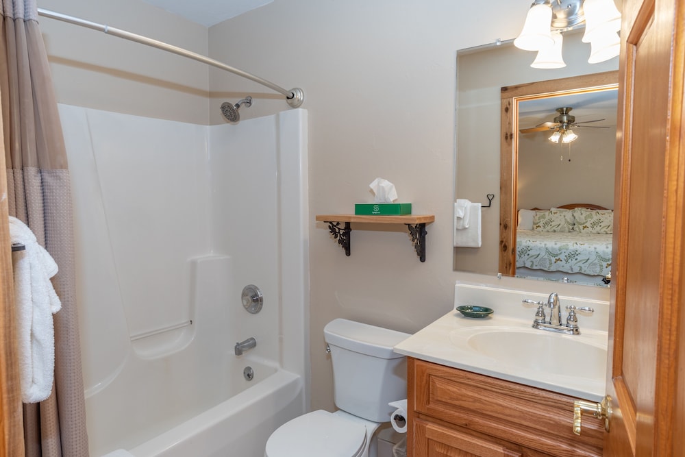 King Suite photo 3