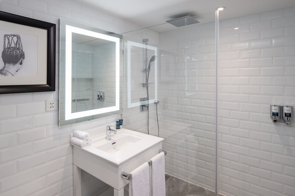 Deluxe Room, 2 Twin Beds, City View - Photo 3
