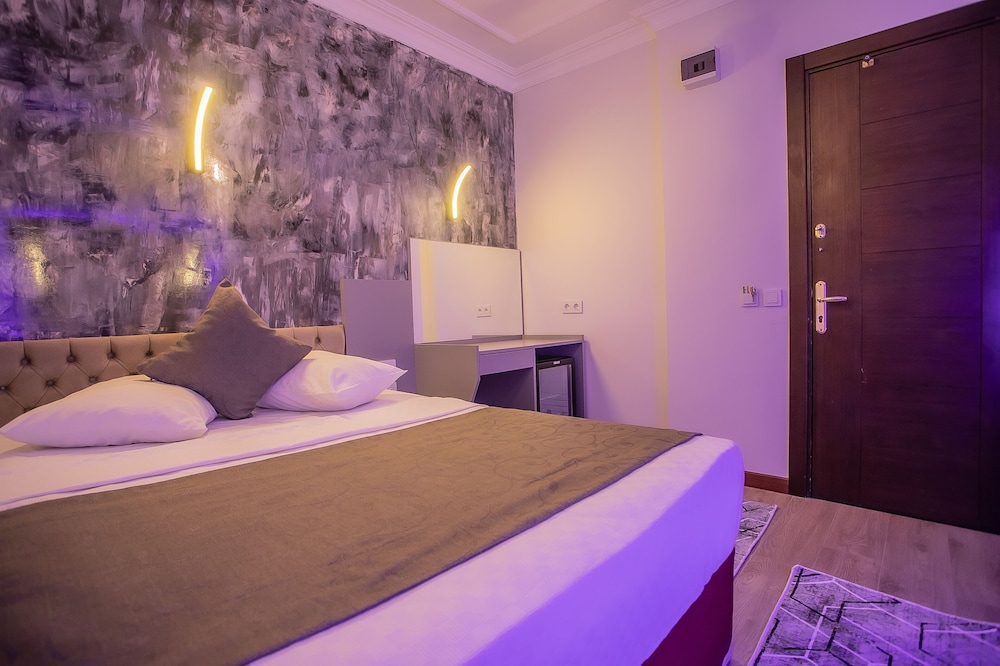 Economy Double Room photo 1