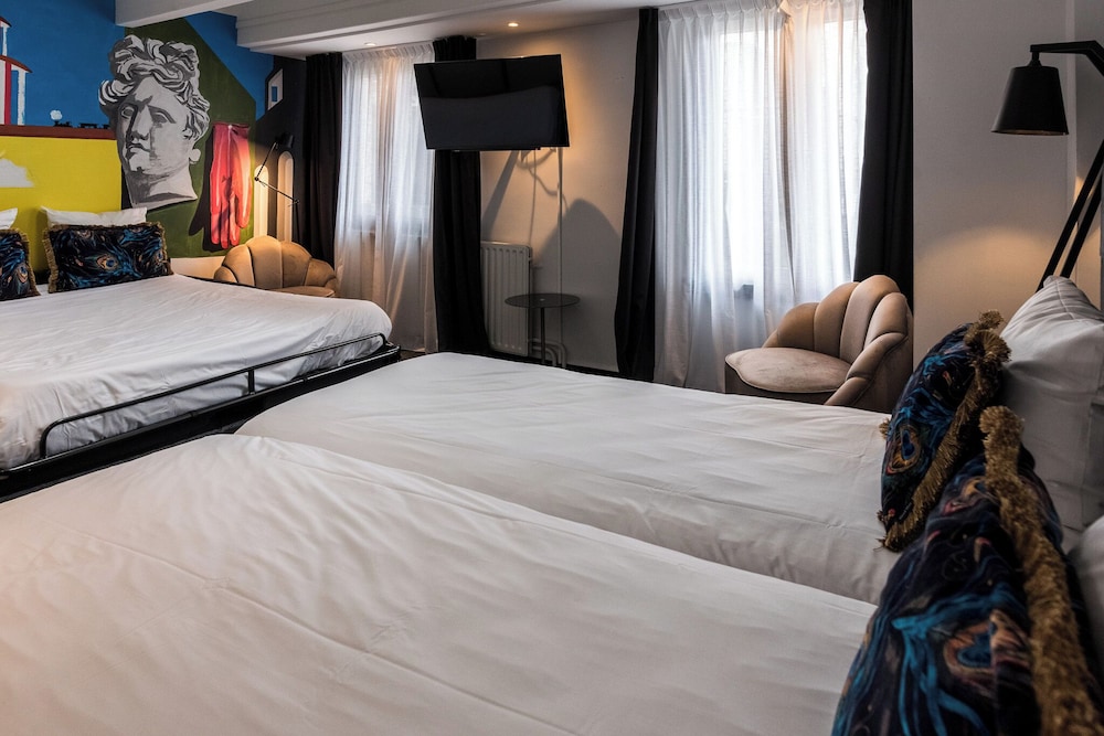 Standard Quadruple Room photo 3