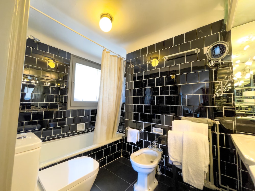 Junior Double Room photo 3