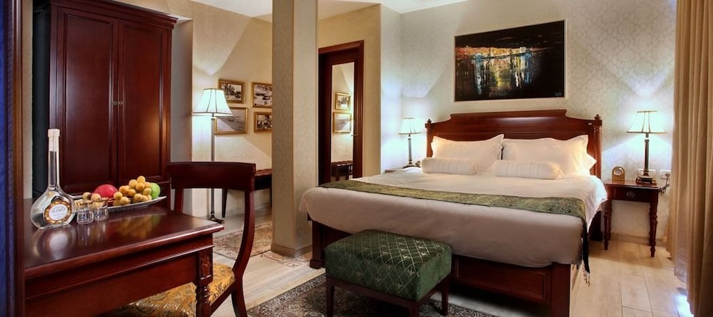 Deluxe Triple Room, Balcony