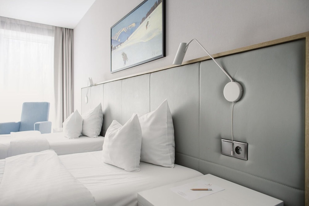 Standard Twin Room - Photo 2