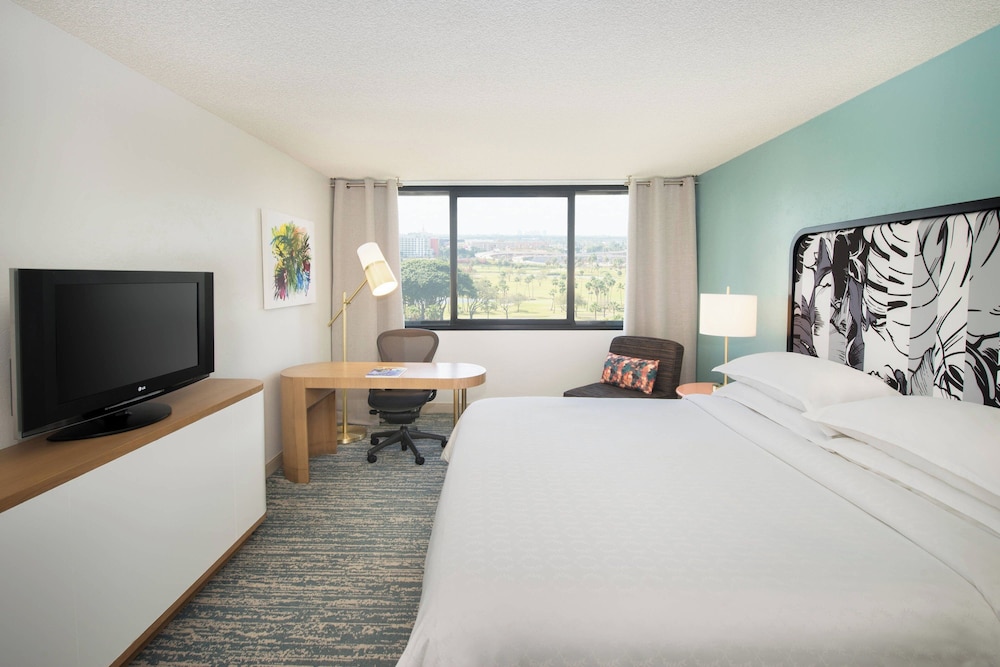 Executive Room, 1 King Bed - Photo 3