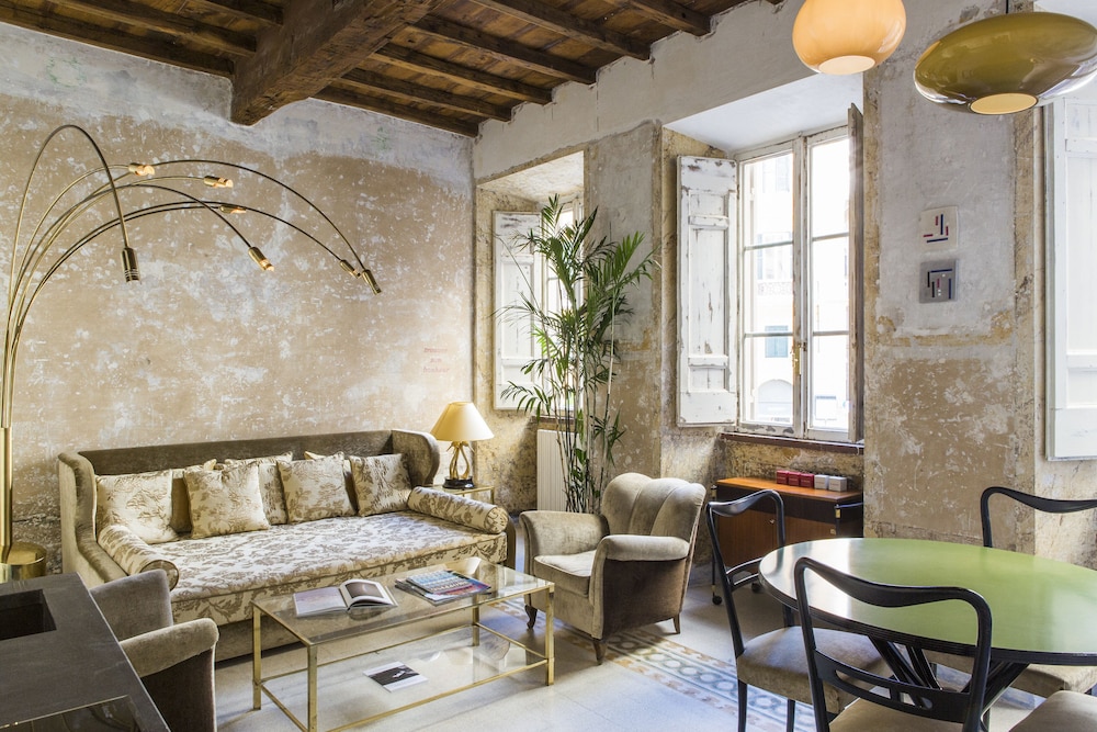 Suite (02-Pasquino) photo 1