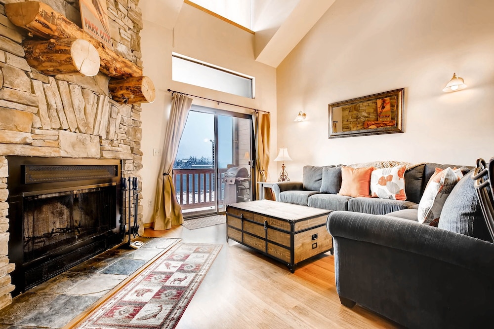 Condo, 1 Bedroom