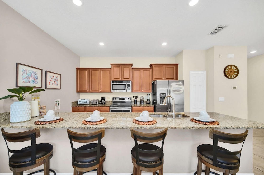 Lovely Family Home - 10min til Disney - Stl107, Billede 11