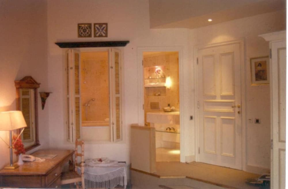 Mediterranean Terrace photo 2