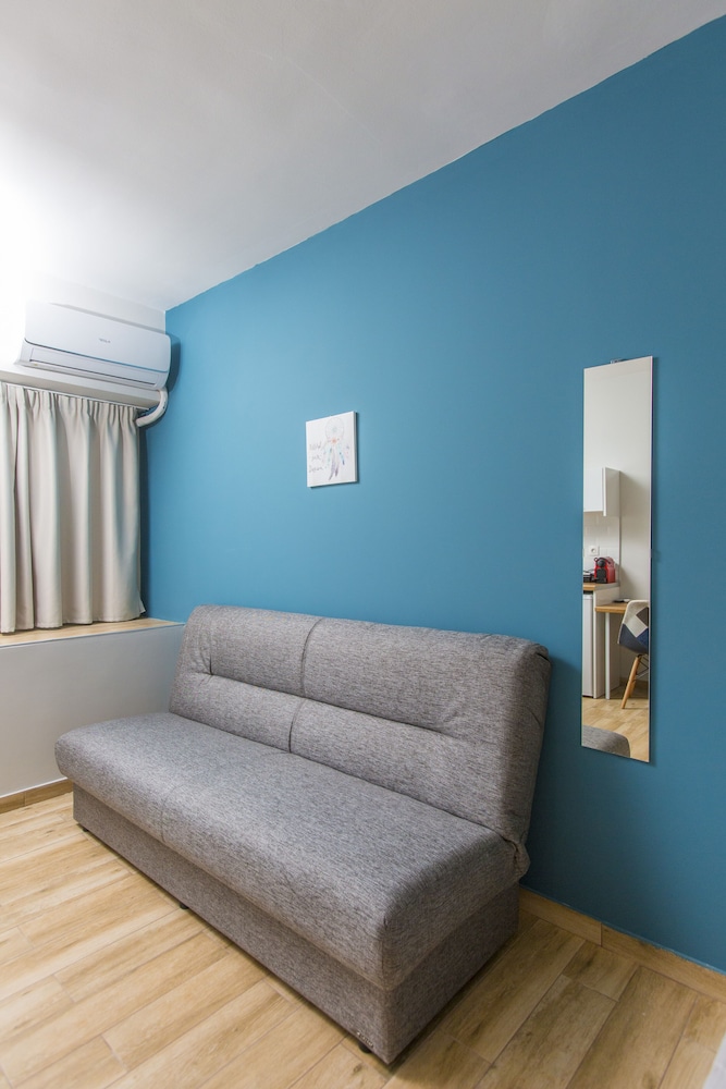 Business Studio photo 2