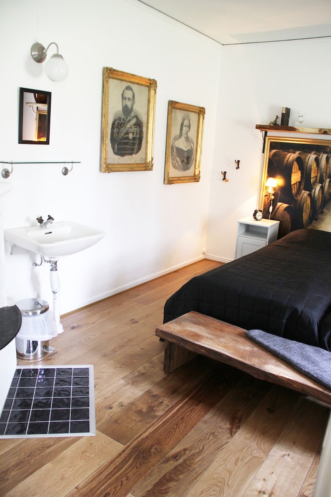 Double Room, Private Bathroom (Hotel)
