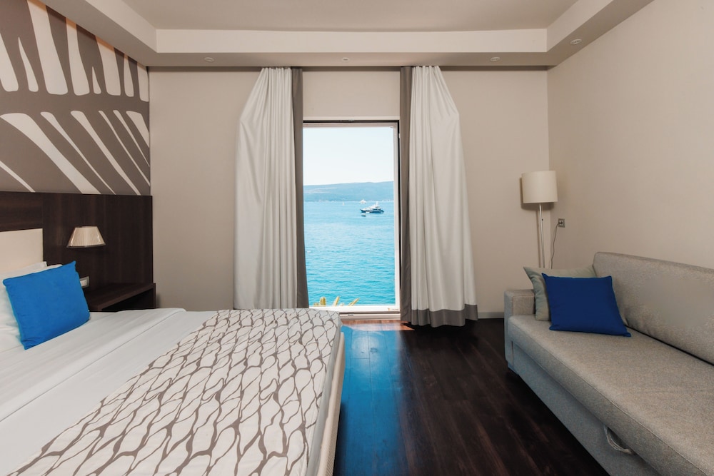 Standard Double Room with Sea View photo 1
