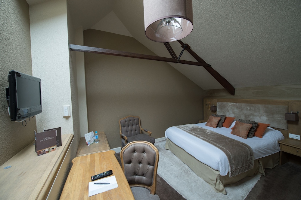 Comfort Room (Castle) - Photo 4