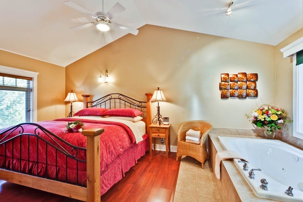 Suite, 1 Bedroom, Jetted Tub (Adults only. No Pets Allowed)
