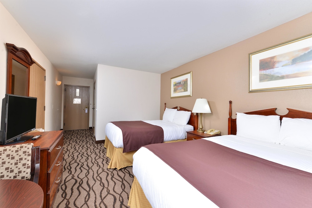 Room, 2 Double Beds, Accessible, Non Smoking photo 2