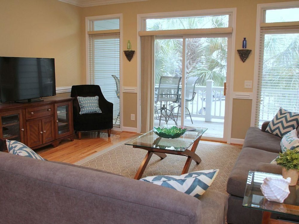 Family House, 3 Bedrooms, River View photo 2