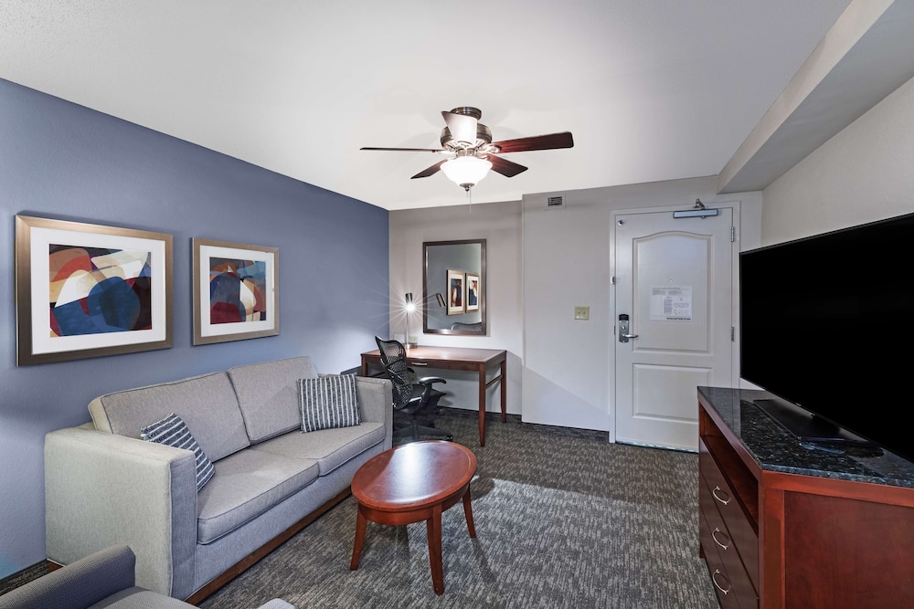Junior Suite, Accessible - Photo 4