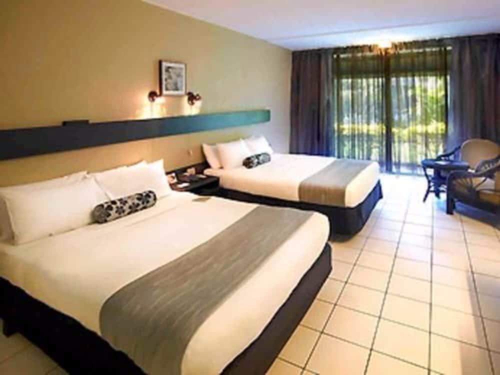 Executive Room, 2 Queen Beds, Garden View photo 1