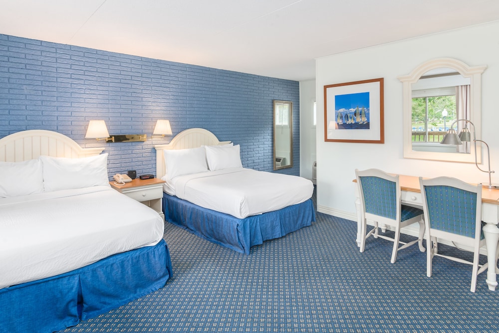Room, 2 Double Beds photo 2