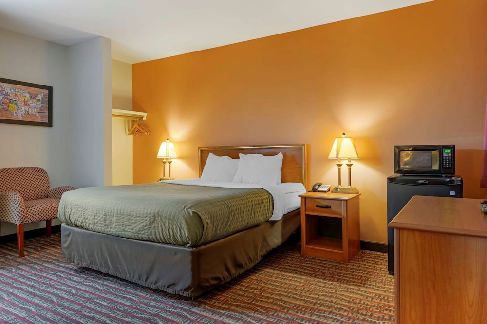 Room, 1 Queen Bed, Non Smoking photo 1