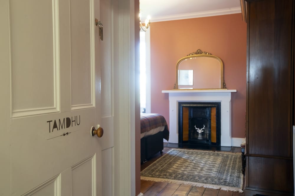 Superior Double or Twin Room (Tamdhu)
