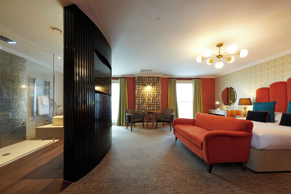 Boutique Suite - Photo 2