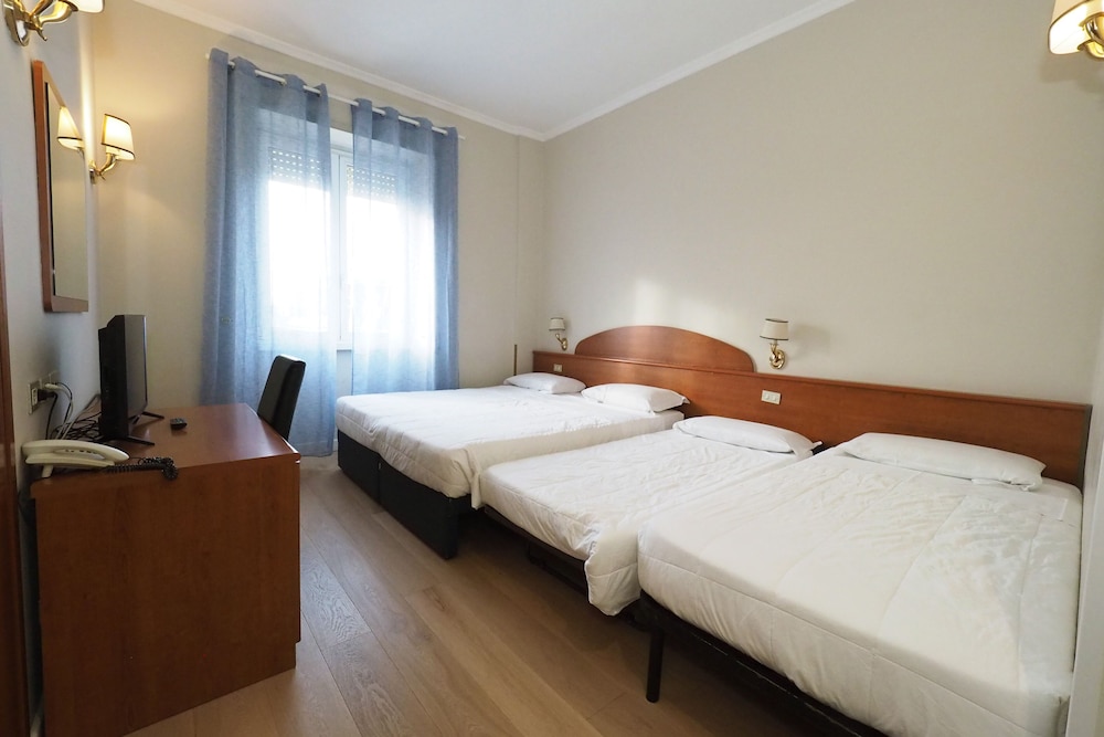 Quadruple Room photo 3