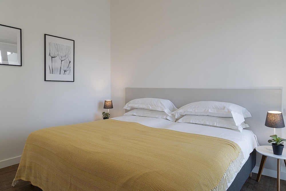 City Apartment photo 2