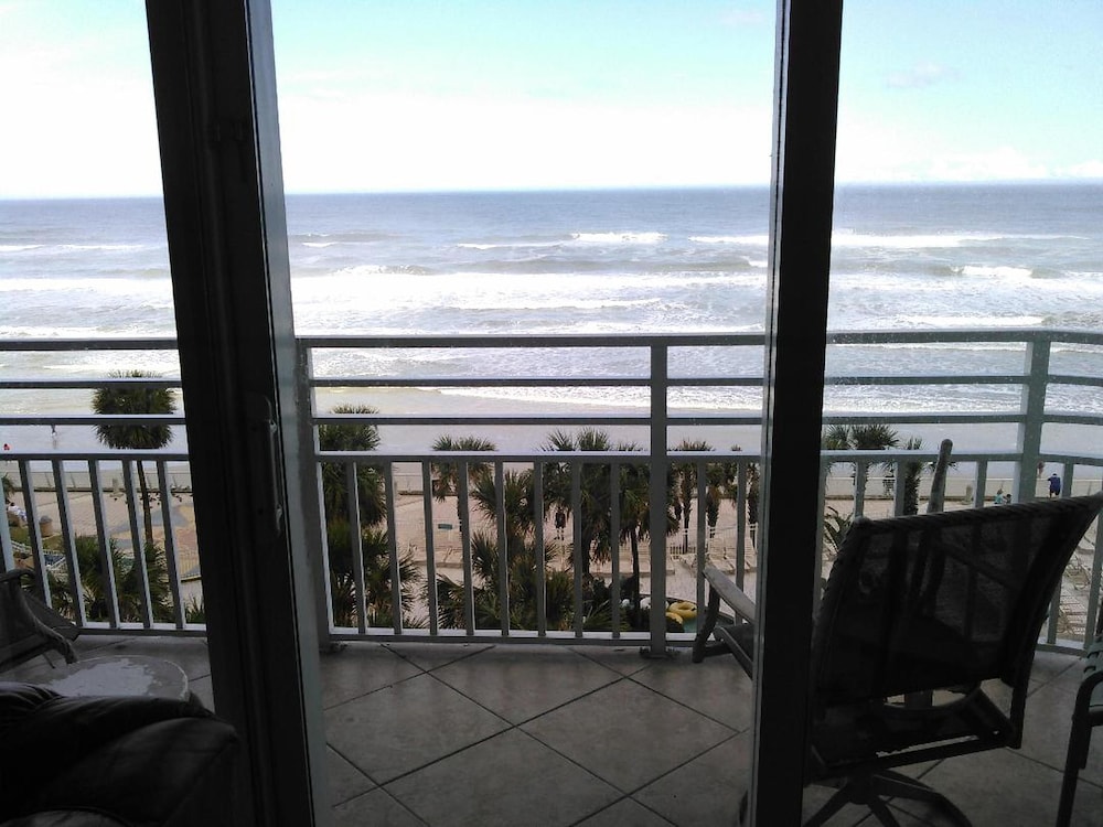 Condo, 1 Bedroom, Balcony, Oceanfront (603)
