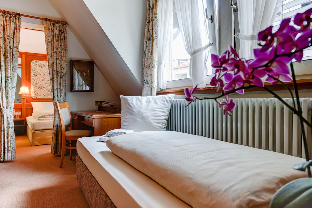 Family Room, 1 Double Bed with Sofa bed photo 2
