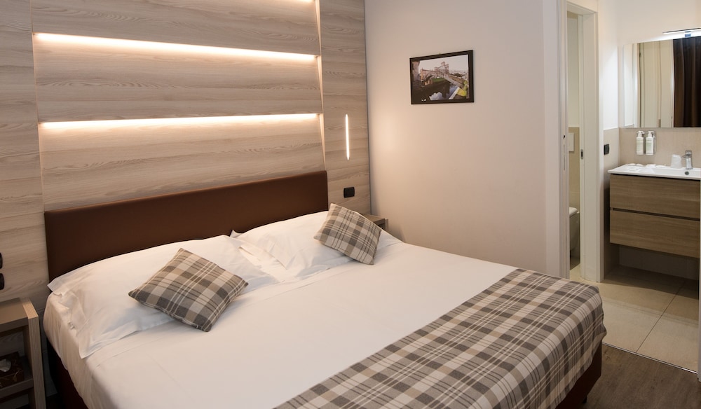Superior Room photo 2