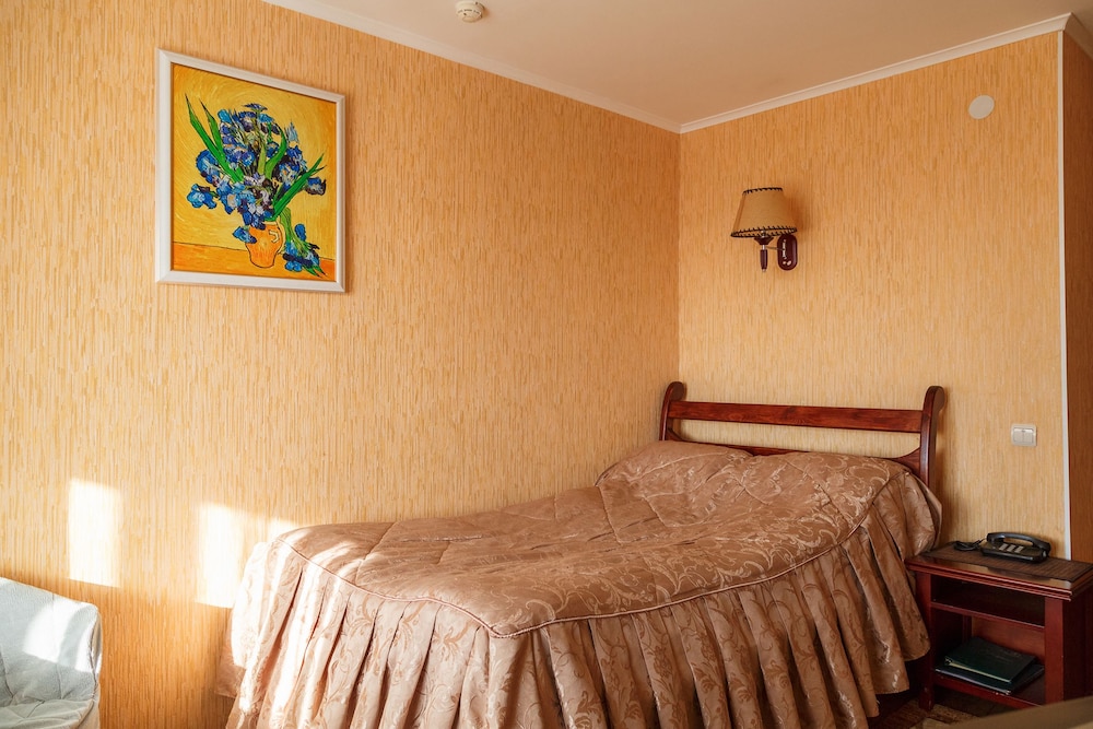 Standard Double Room photo 2