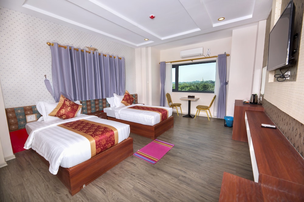 Deluxe Double or Twin Room