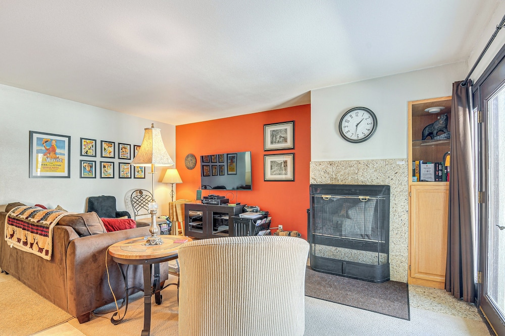Apartment (2 Bedrooms)