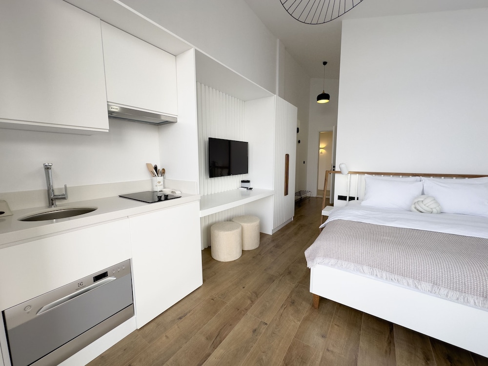 Classic Room, Balcony, Sea View photo 2
