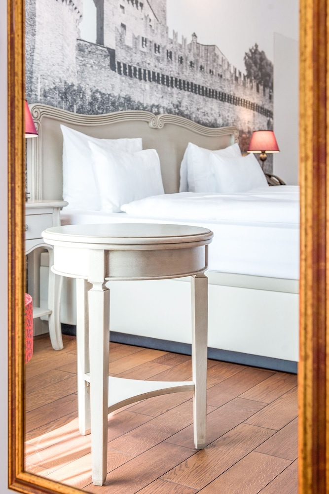 Double Room (Style) photo 2