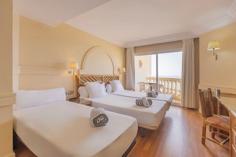 Habitación Triple, Vista al Mar