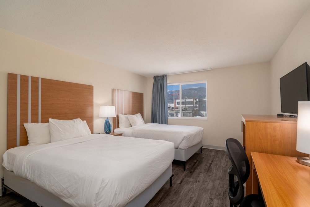 Standard Room, 2 Double Beds photo 1