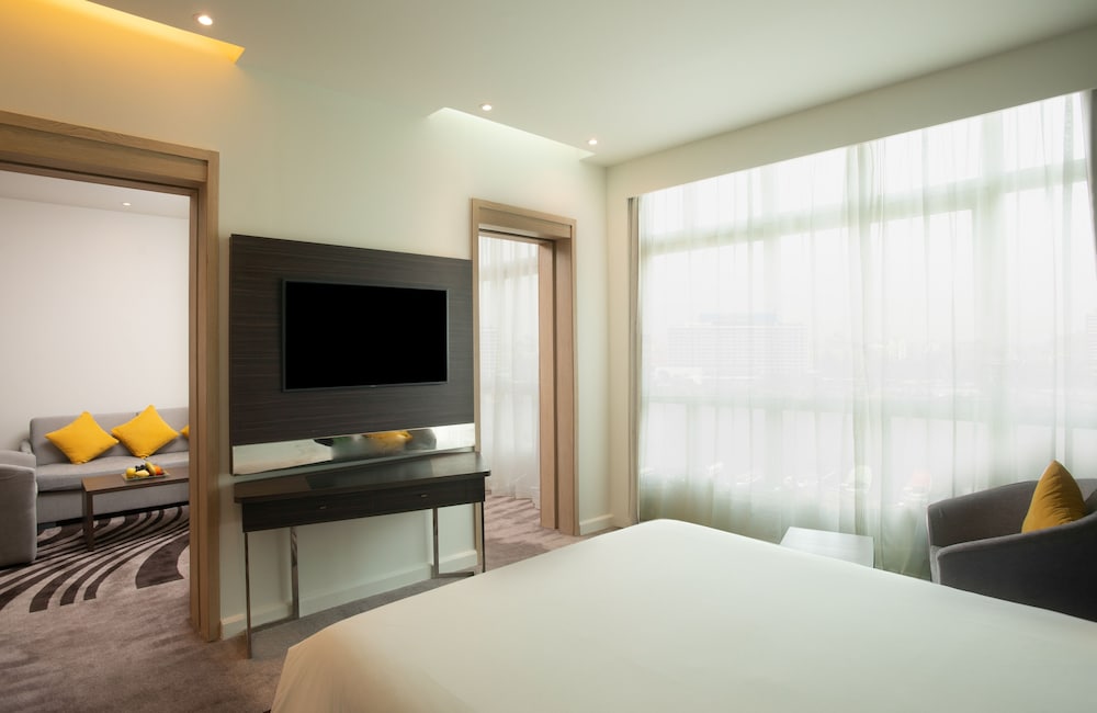 Superior Suite, 1 Double Bed with Sofa bed - Photo 5