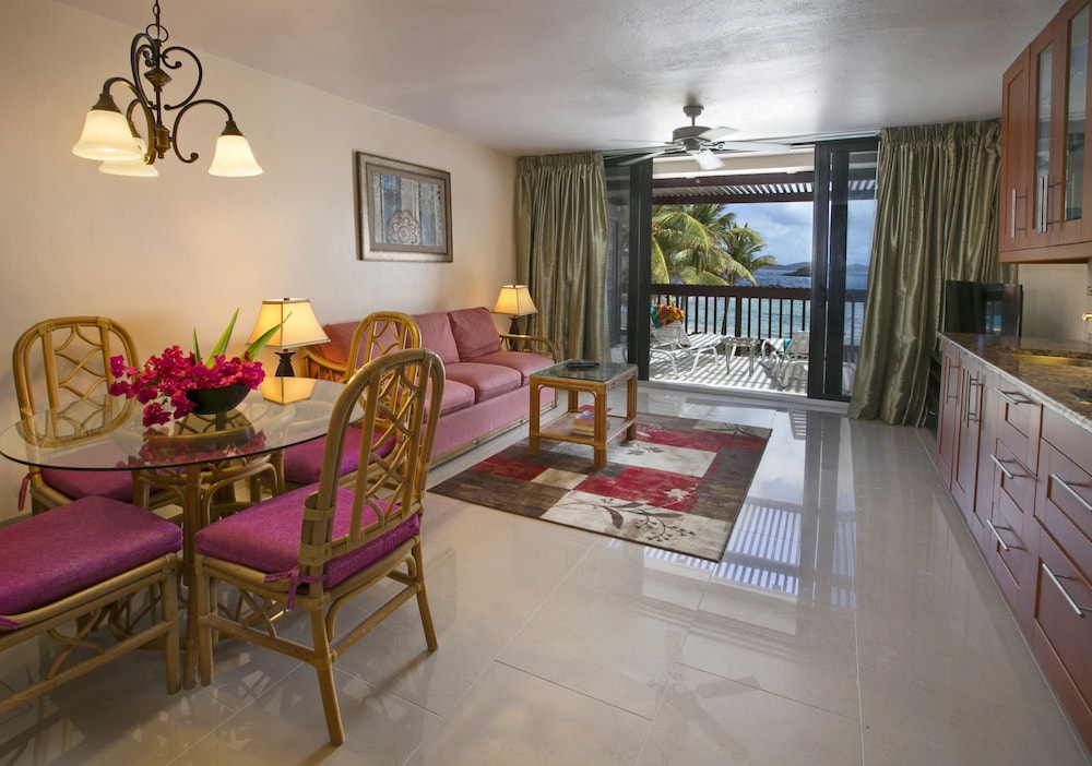 Luxury Apartment, 1 King Bed with Sofa bed, Balcony, Oceanfront D-208